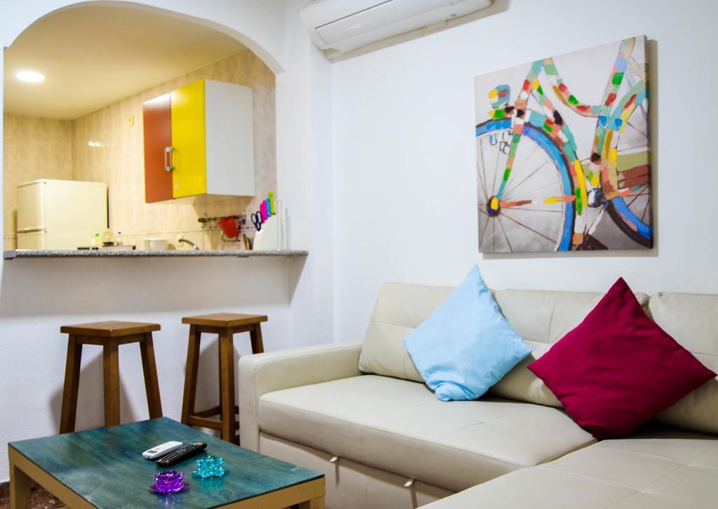 Marques De Guadiaro 1 Apartamentos Málaga Exterior foto
